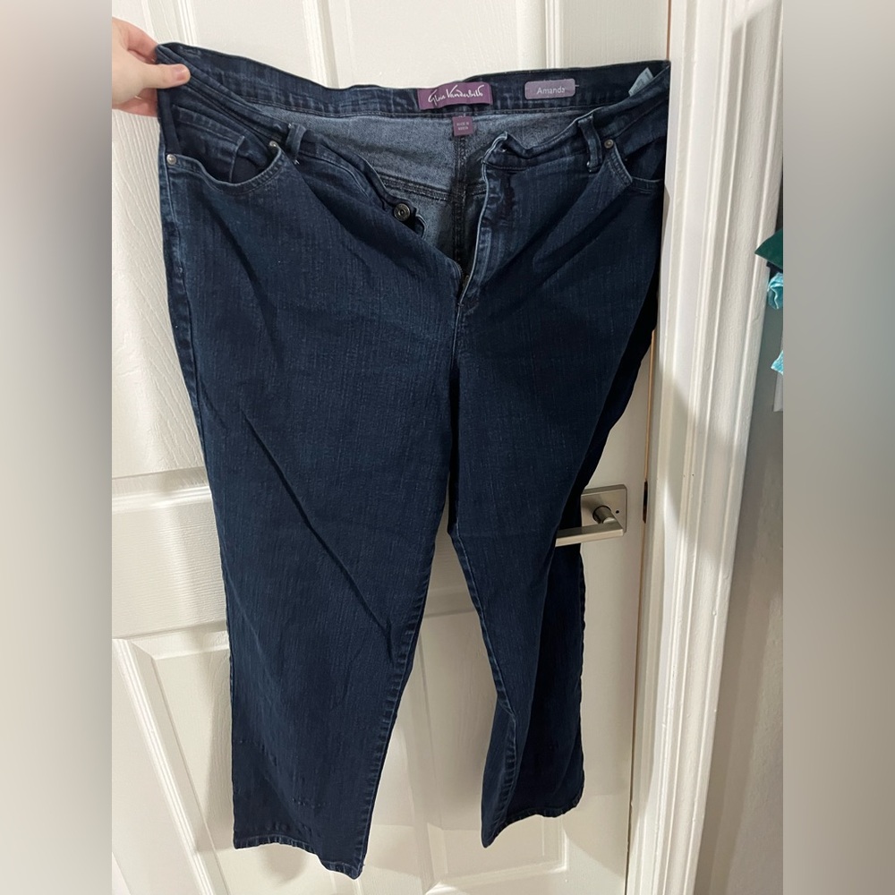 Gloria Vanderbilt Indigo Straight Leg Jeans